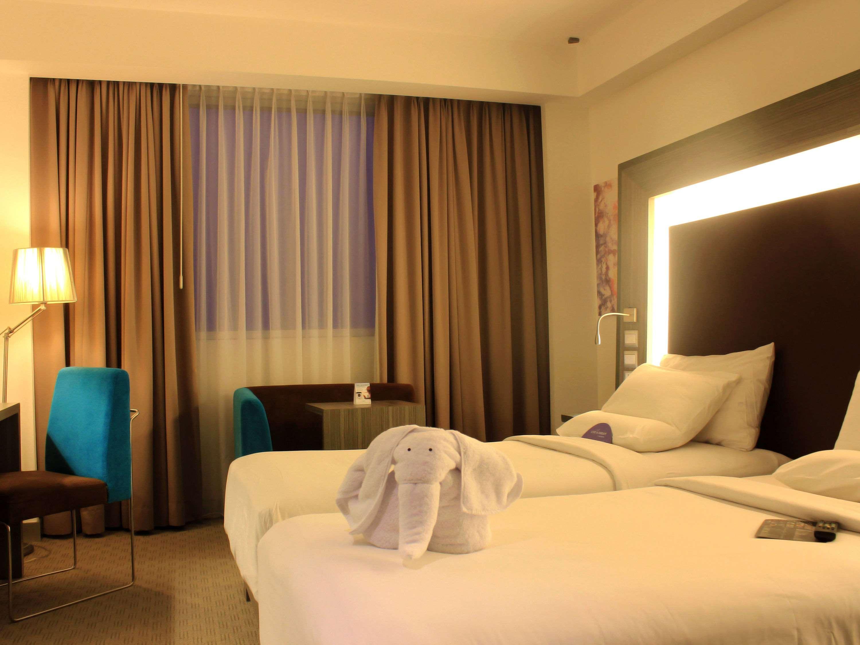 Novotel Bangka Hotel & Convention Center Pangkalpinang Kültér fotó