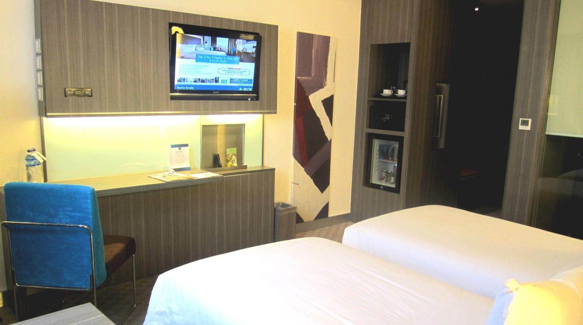 Novotel Bangka Hotel & Convention Center Pangkalpinang Szoba fotó