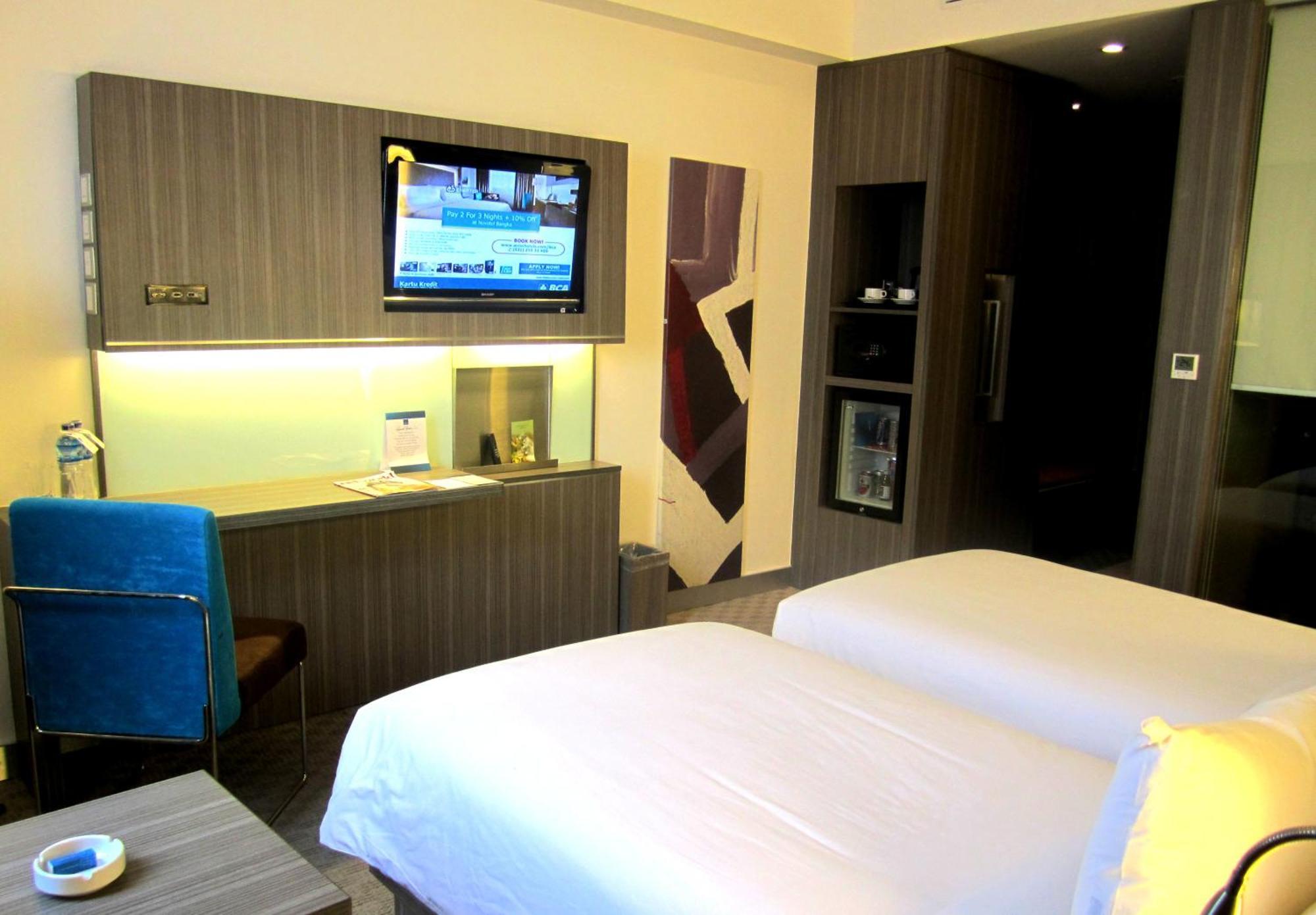 Novotel Bangka Hotel & Convention Center Pangkalpinang Szoba fotó
